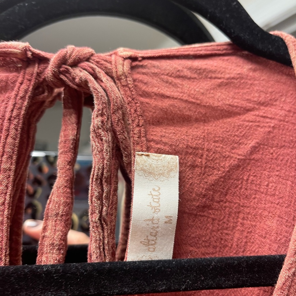 Altered State top. - Picture 4 of 4